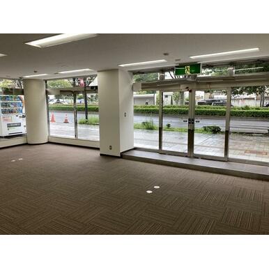 貸事務所 松栄宮城野ビル 1F 路面店 室内