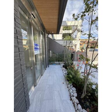 貸店舗・事務所 ｒｅｖｅｕｒ仙台錦町 テナント５ 路面店 室内