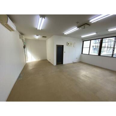 貸店舗・事務所 ＧＡＬＡ ＷＥＳＴ 宮城野 2-2 空中階 室内